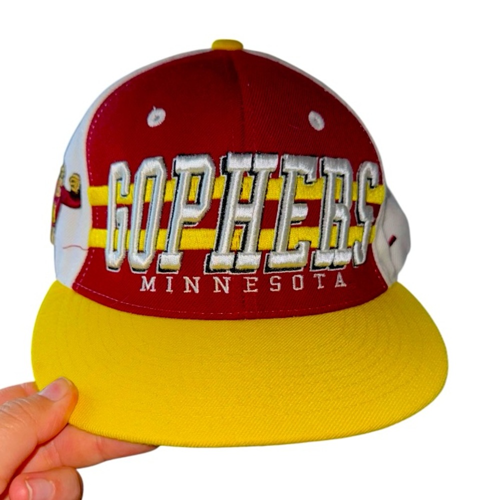 VTG Minnesota Golden Gophers Cap Hat‎ Men's One Size Adjustable Zephyr Goldy